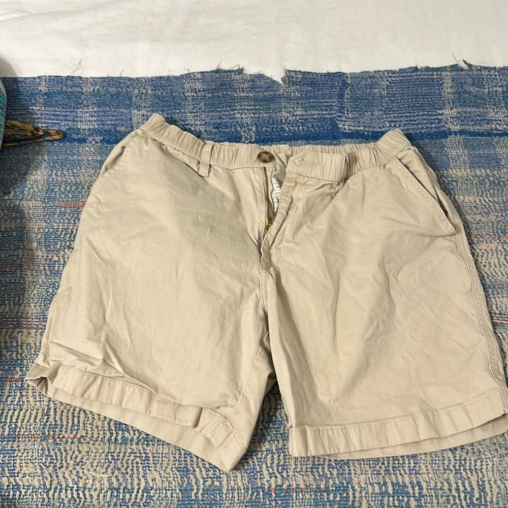 Chubbies 7” inseam Men’s shorts